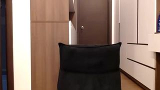 yeu_asian Impressive bitch