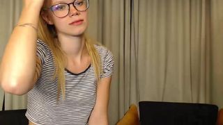 nikkiquin the shrew is naughty with a vibrator