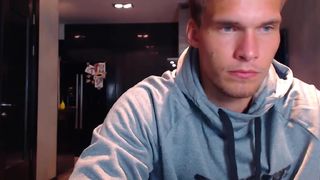 lovleycouplexxx shows chest